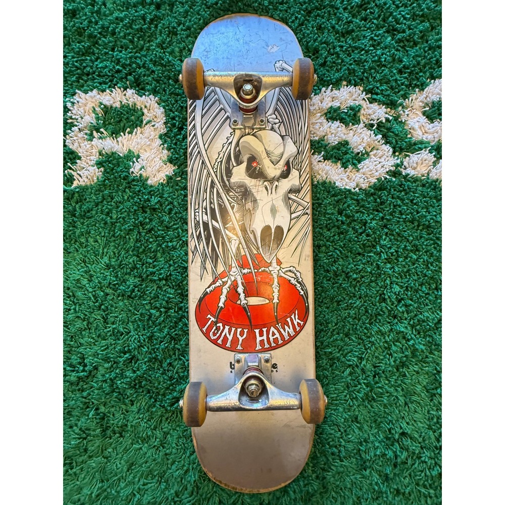 Birdhouse Skateboard Unisex 7.75 Silver Good Tony Hawk Falcon Graphic Complete